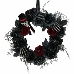 Haunted Hill Farm 1.4 ft. Wreath with Skull and Hands, Indoor/Outdoor Halloween Decoration